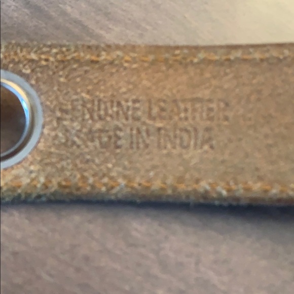 Gorgeous Leather Calvin Klein Belt🎀 - Picture 4 of 7